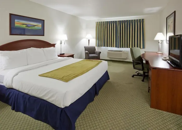 Crossings By Grandstay Inn & Suites