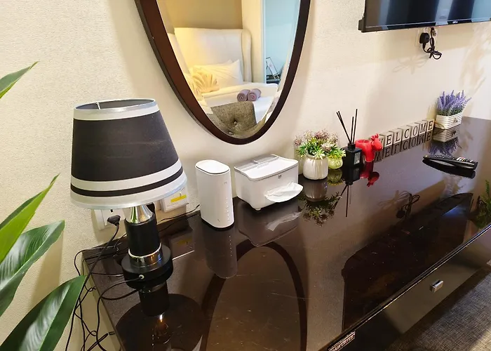 Hatten Hotel Super Sea View 4Pax High Floor Free 1 Carpark & Netflix With 2 Tv Room