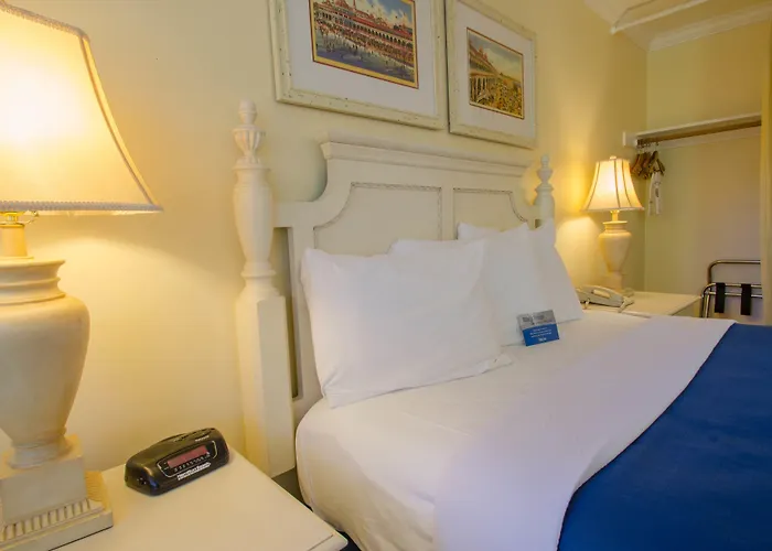 Continental Inn