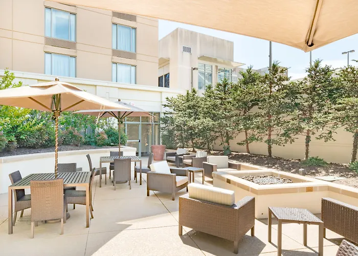 Courtyard By Marriott Silver Spring Downtown