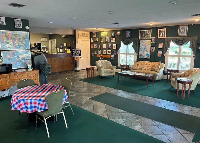 Inn On The Green Florida