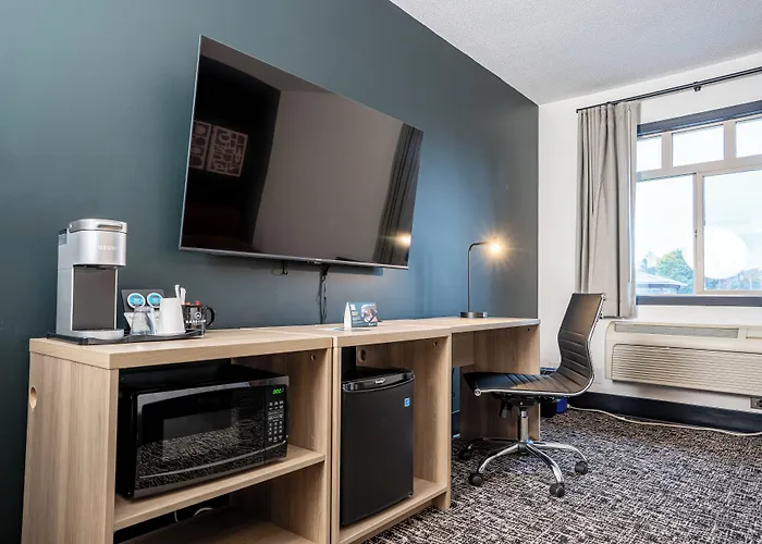 Northwinds Hotel Revelstoke