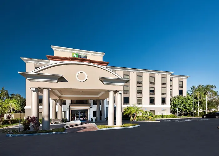 Holiday Inn Express Hotel & Suites Bartow By Ihg