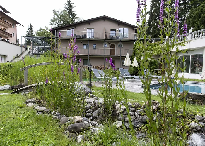 Hotel Cresta