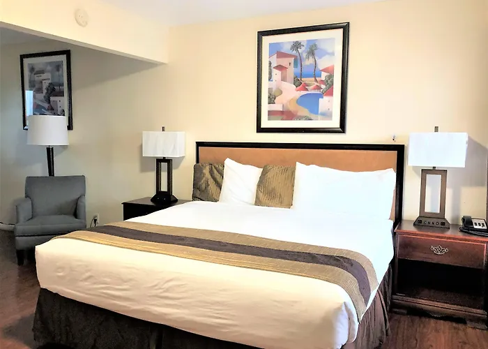 Blue Coast Inn & Suites
