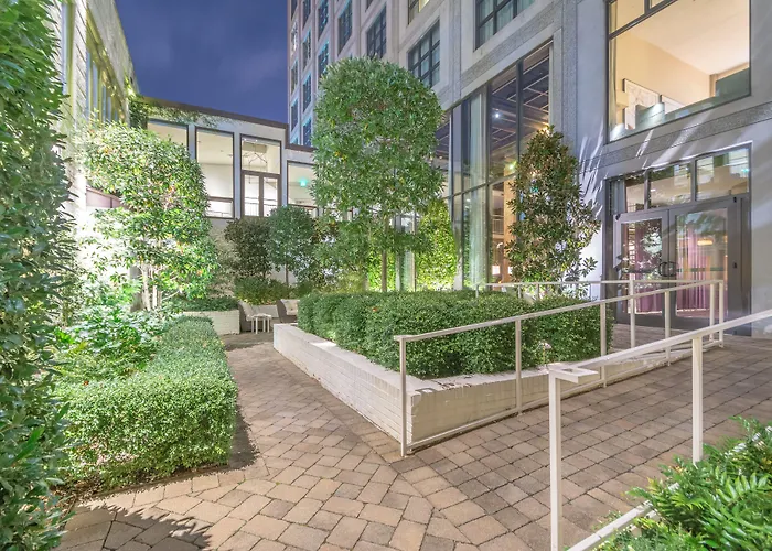 Proximity Hotel