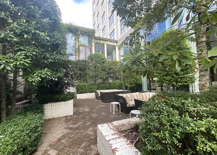 Proximity Hotel