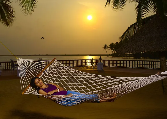 Estuary Sarovar Premiere Poovar Island