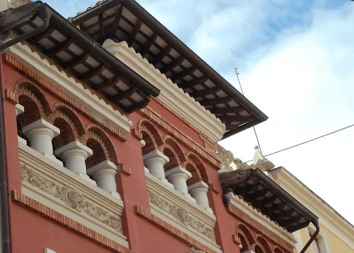 L'Agora Hotel