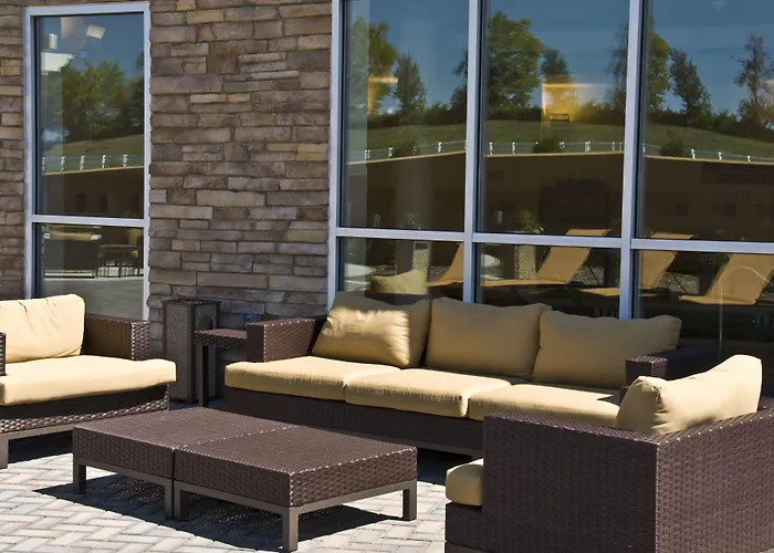 Courtyard By Marriott Owensboro