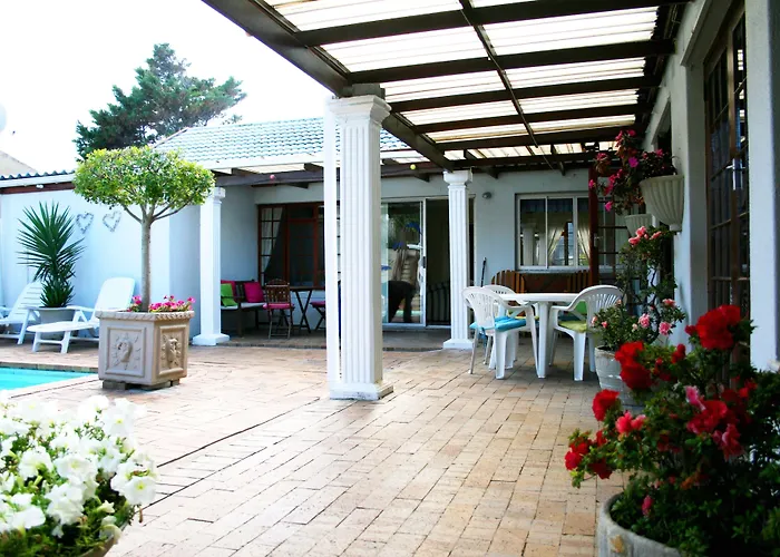 Dolphin Inn Blouberg