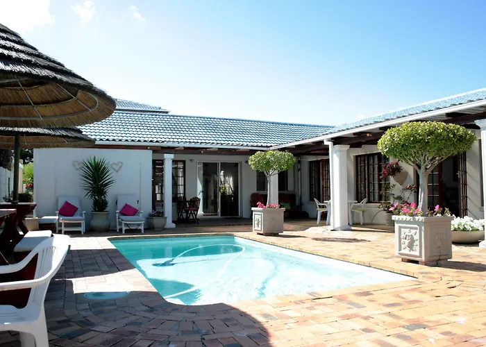 Dolphin Inn Blouberg