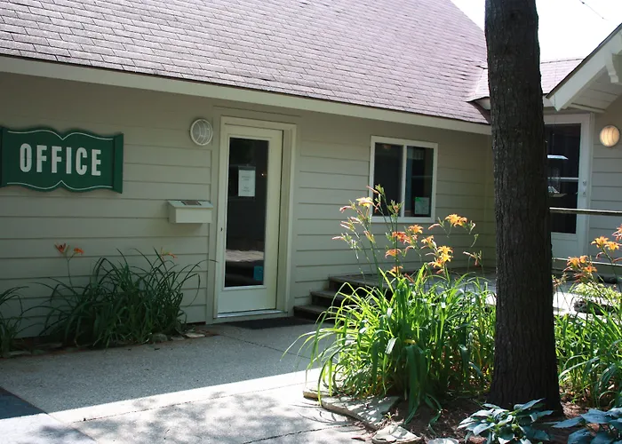 Parkwood Lodge