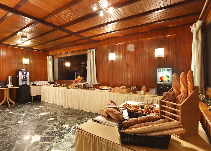 Hotel Eliova L'Eau Vive