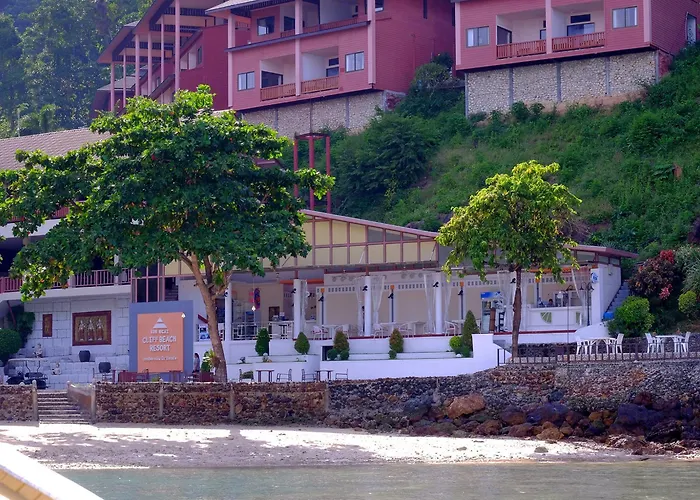 Koh Ngai Cliff Beach Resort