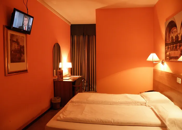 Hotel Corona Tirano