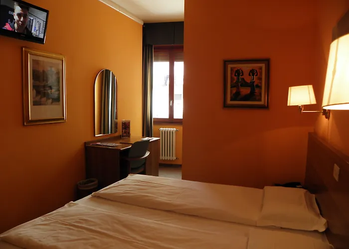 Hotel Corona Tirano