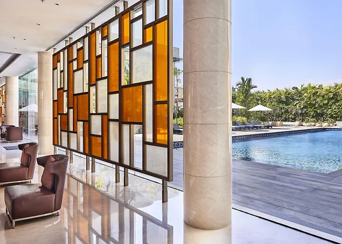 Courtyard By Marriott Kochi Airport