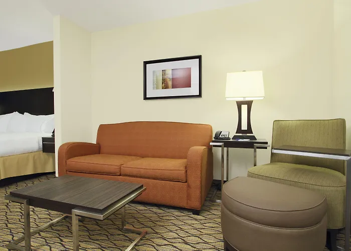 Holiday Inn Express - Colorado Springs - First & Main By Ihg