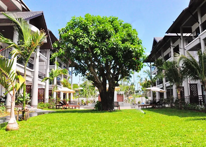 Navatara Phuket Resort