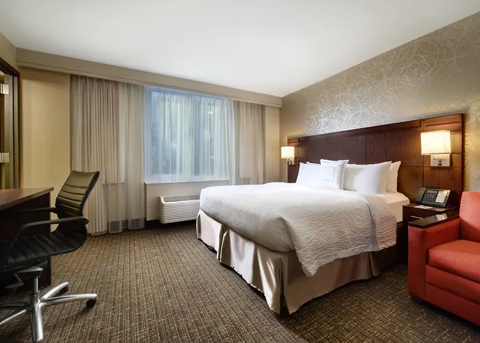 Courtyard By Marriott Times Square West
