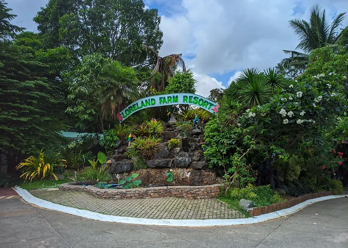 Loreland Farm Resort