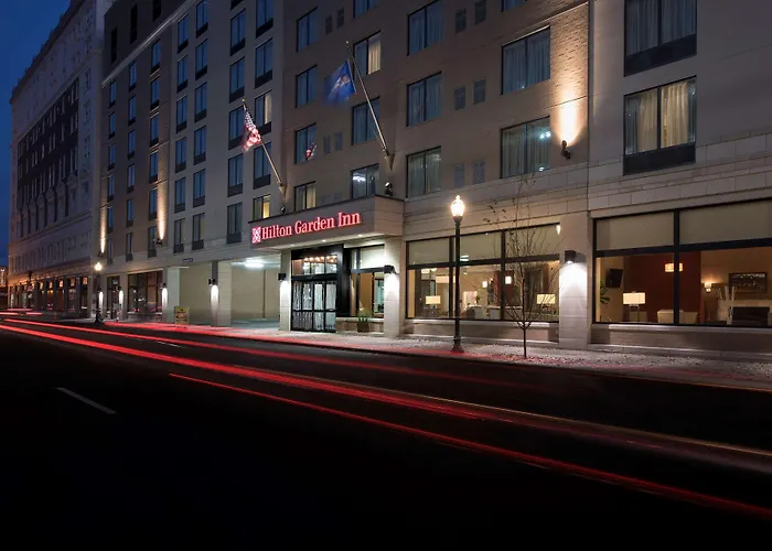 Hilton Garden Inn Louisville Downtown
