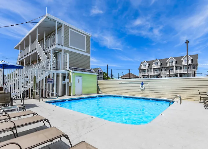 Madison Beach Motel