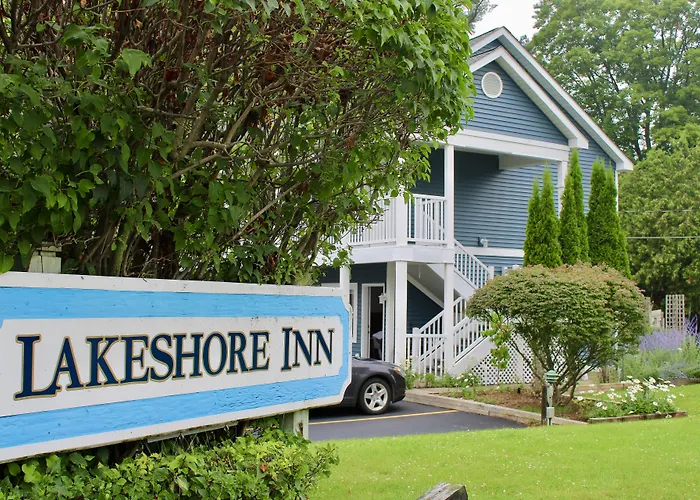 Empire Lakeshore Inn