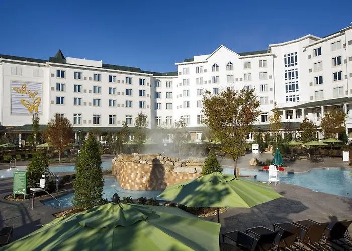 Dollywood'S Dreammore Resort And Spa