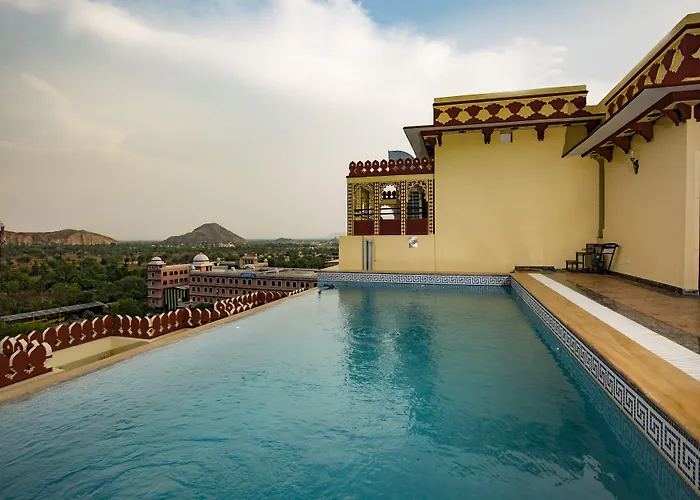 Umaid Haveli-A Heritage Style Hotel & Resort