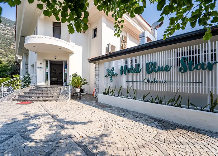 Blue Star Hotel