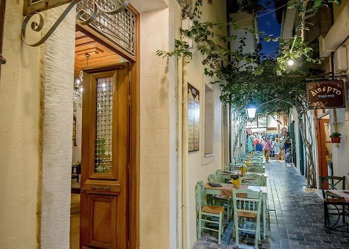 Leo Hotel