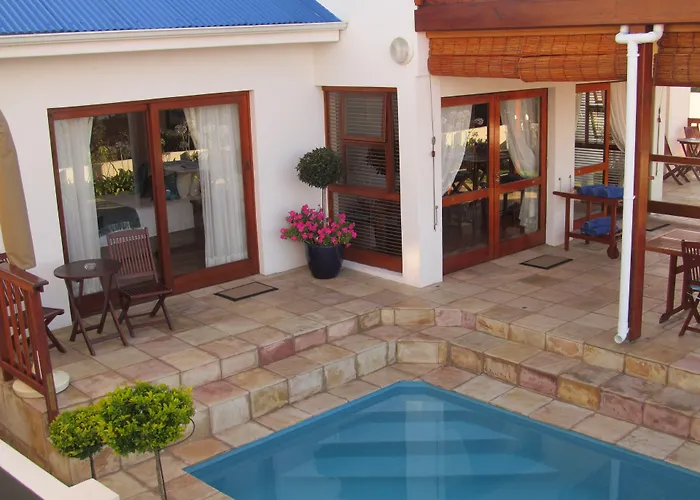 Aquamarine Guest House