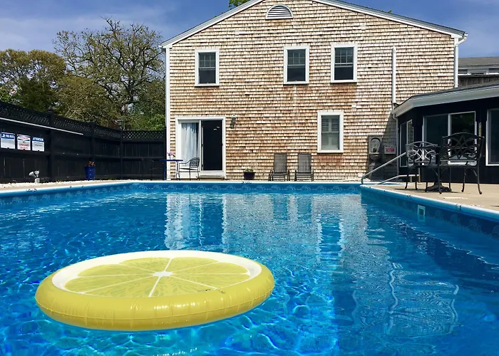 The Platinum Pebble Boutique Inn - Adults Only Property Harwich Port