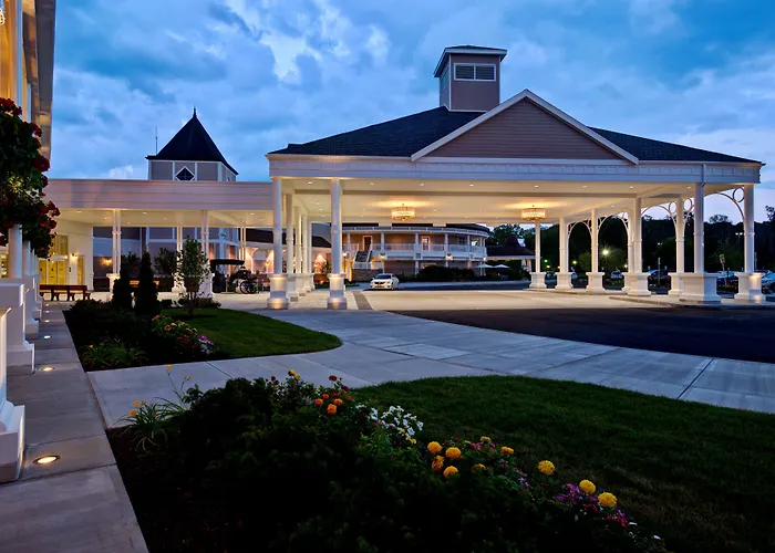 Saratoga Casino Hotel