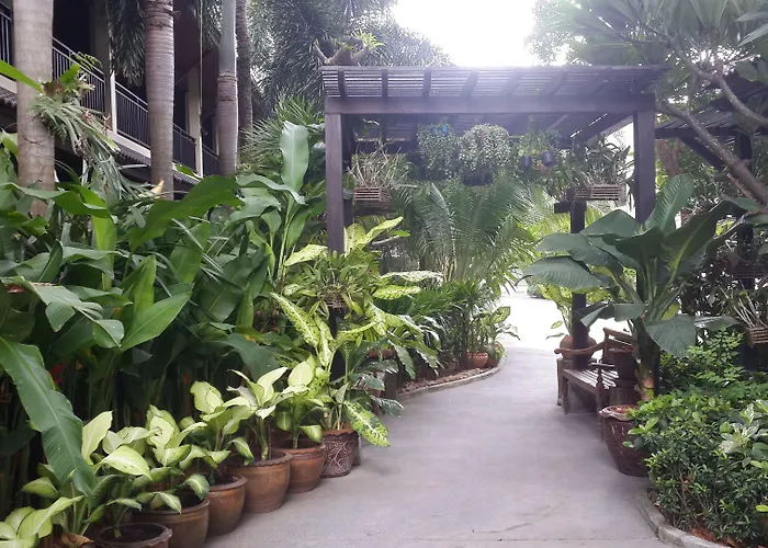 Am Samui Palace