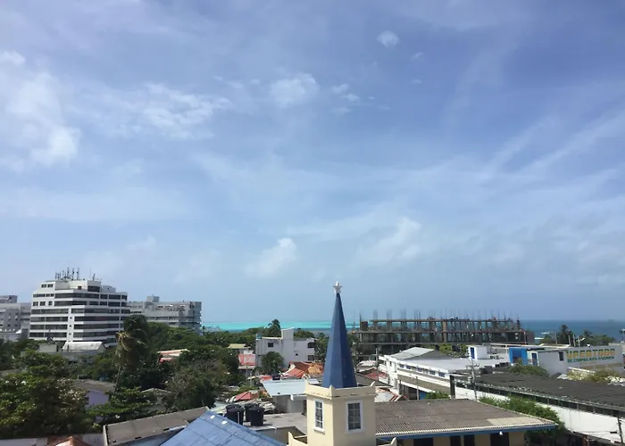 Hostal Central Beach