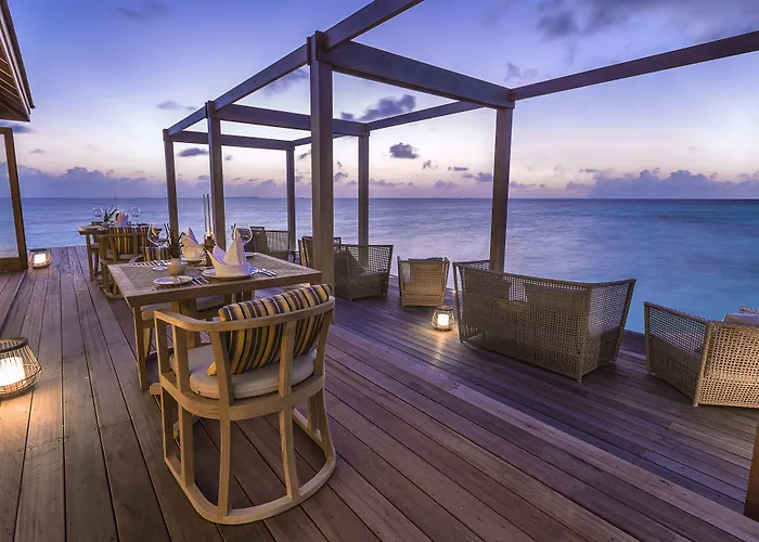 Hurawalhi Island Resort