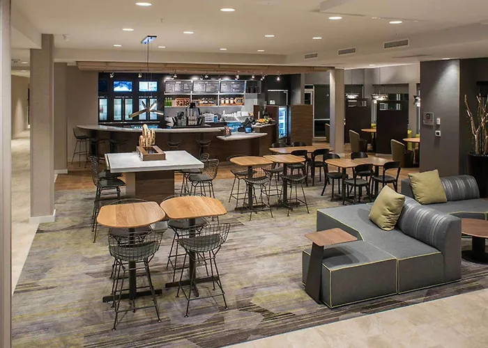 Courtyard By Marriott Albany Clifton Park