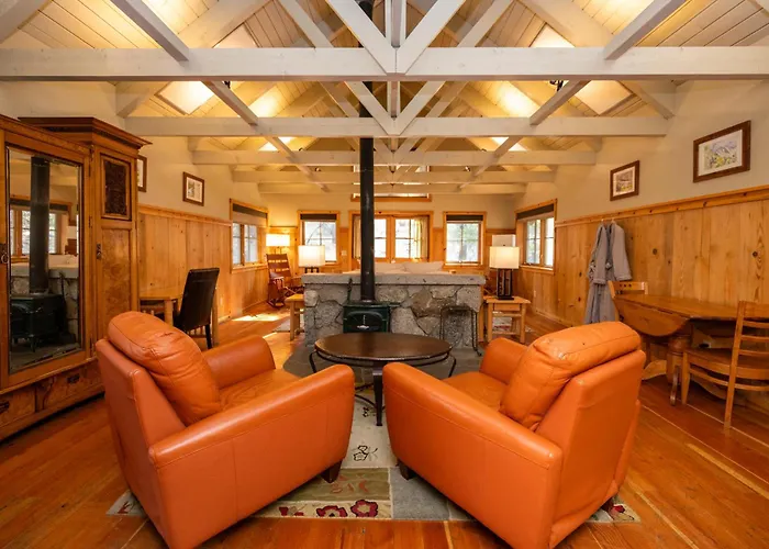 Sleeping Lady Mountain Resort & Spa