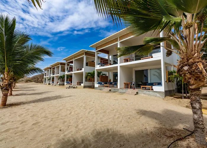 Punta Sal Suites & Bungalows Resort