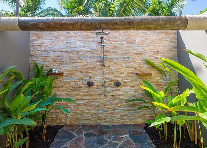 Paradise Cove Resort
