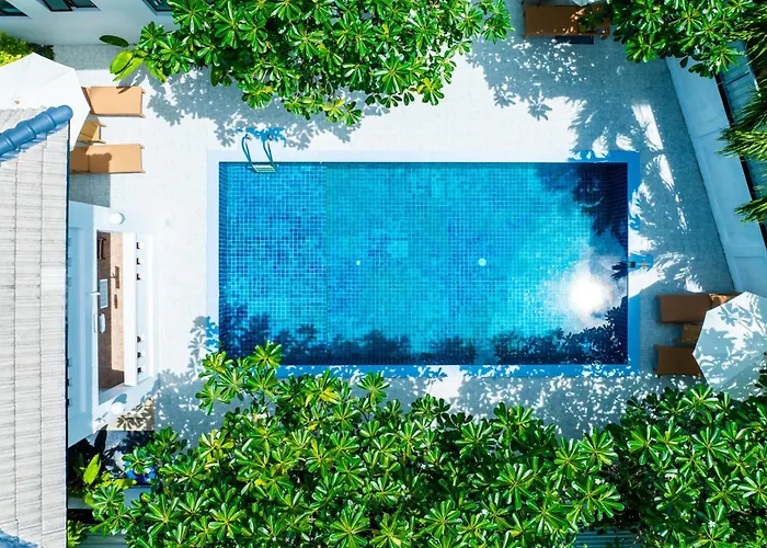 Phuket Leisure Time Hotel