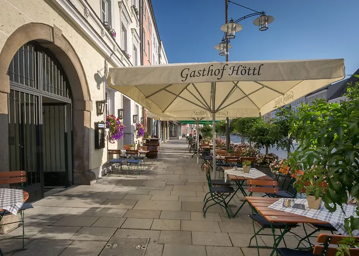 Hotel-Gasthof Hoettl Deggendorf