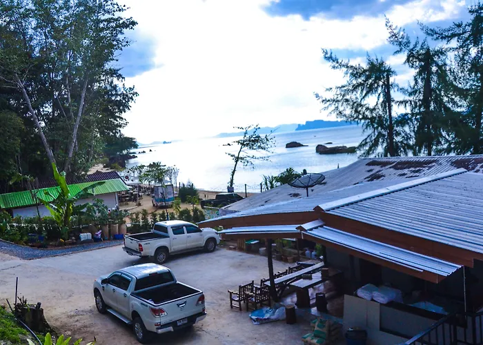 Baan Tubkaek Hotel