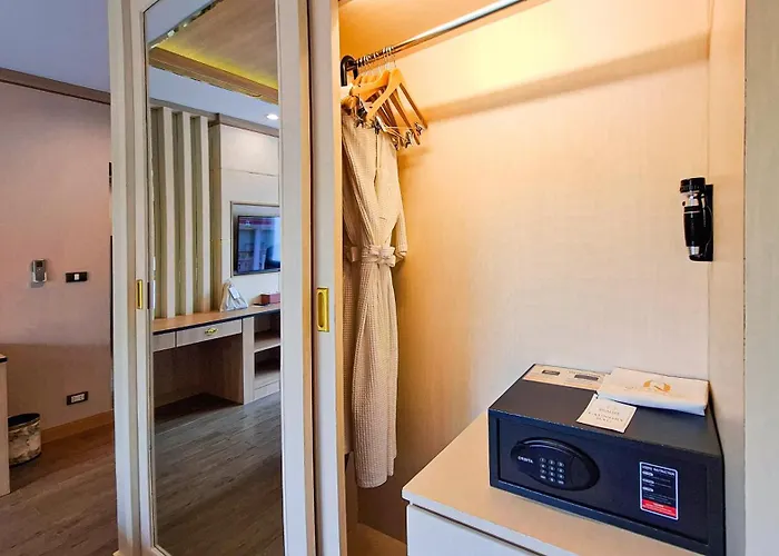 Quality Beach Resorts And Spa Patong
