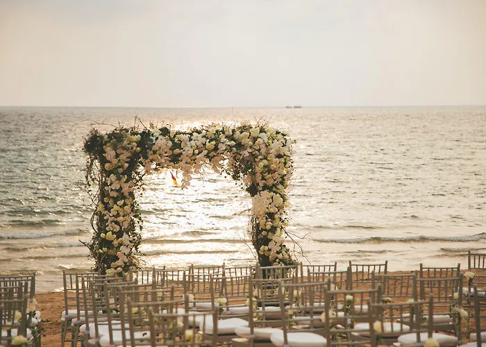 Crowne Plaza Phu Quoc Starbay By Ihg