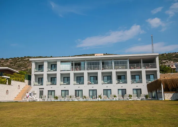 Life Point Hotel