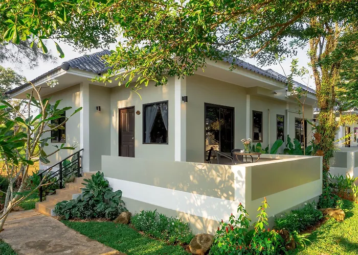 Isara Nai Yang Resort